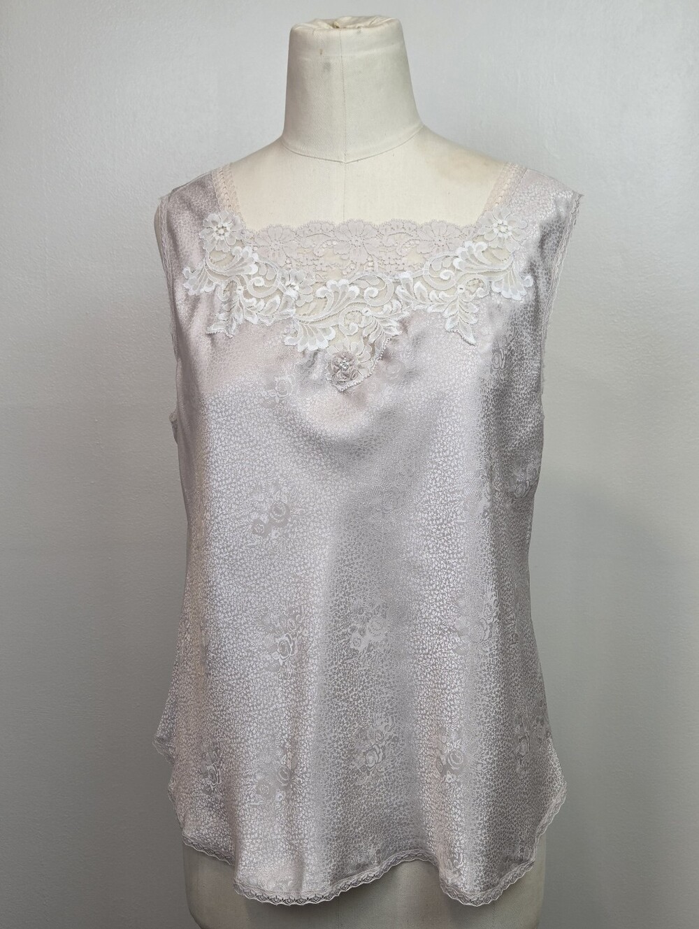 Vintage Lt Beige & Floral Lace Christian Dior Camisole | L | Coquette Balletcore